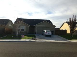 6210 Bayview Ln, Pasco, WA 99301-6581