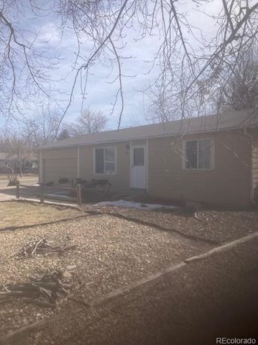 15590 Bates Ave, Denver, CO 80013-1606