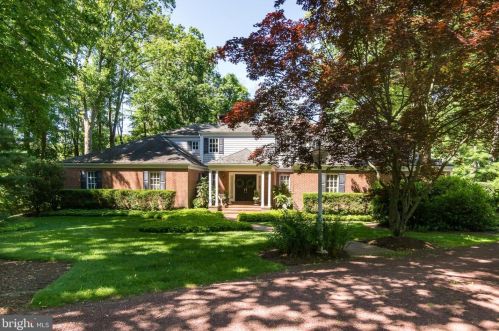 33 Brearly Rd, Princeton NJ  08540-6767 exterior