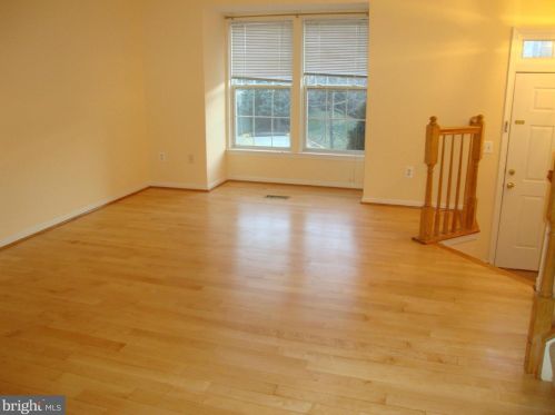 6376 Stagg Ct, Springfield VA  22150-1183 exterior