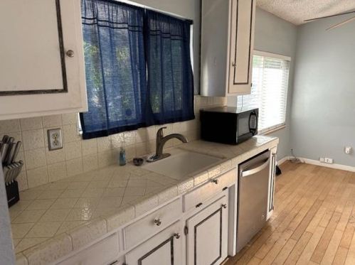 3017 Wyatt Way, Modesto, CA 95350-0322