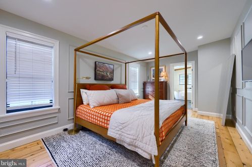 330 Mary St, Lancaster PA  17603-3328 exterior