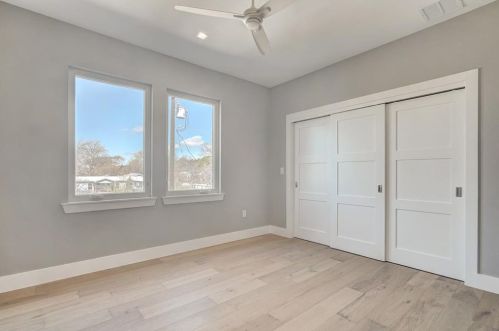 6819 Arroyo Seco, Austin TX  78756-1305 exterior