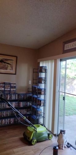 9812 Dallum Dr, Austin TX  78753-4312 exterior