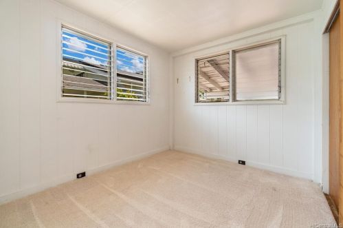 3474 Maluhia St, Honolulu HI  96816-2732 exterior