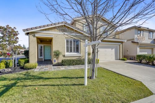 5749 Amberglen St, Pleasanton, CA 94568-7696