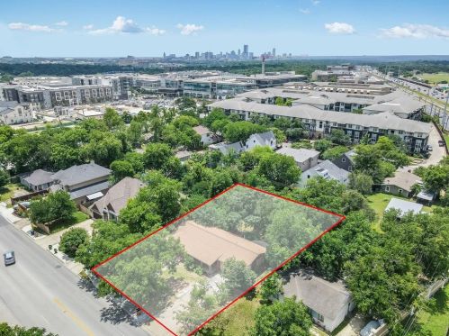 2901 45 St, Austin TX  78751-4100 exterior