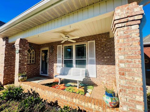 139 Williamstown Dr, Warner Robins, GA 31093-8510
