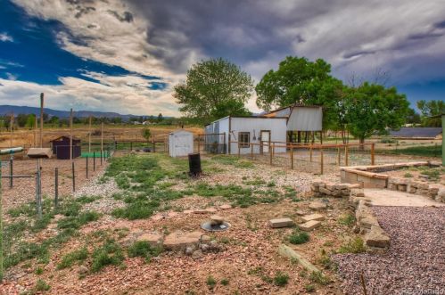 1255 Raynolds Ave, Canon City CO 81212-4013 exterior