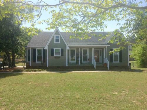 1009 Huntington Dr, Hartsville, SC 29550-7960
