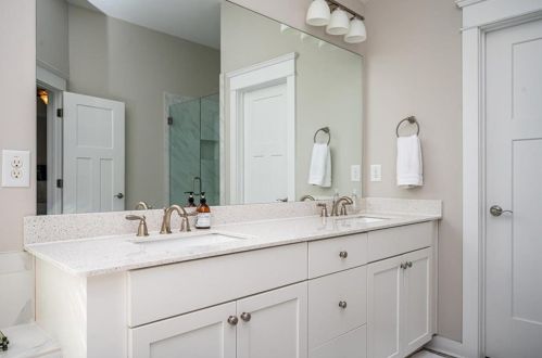 1705 Whitfield Parc Cir, Smyrna GA 30080-2204 exterior