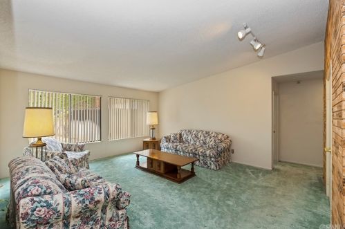 1181 Tiger Tail Dr, Riverside CA  92506-5423 exterior