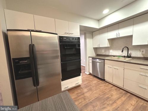 1203 Springwood Ct, Arnold MD  21012-1923 exterior