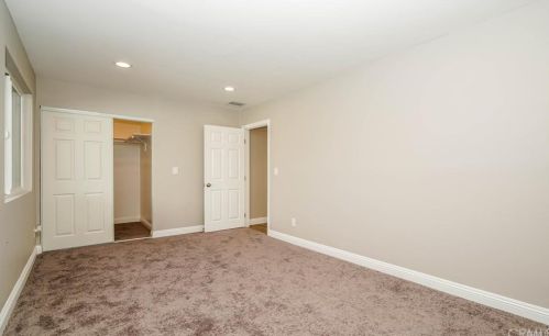 1906 Van Ness Ave, Santa Ana CA 92707-2638 exterior