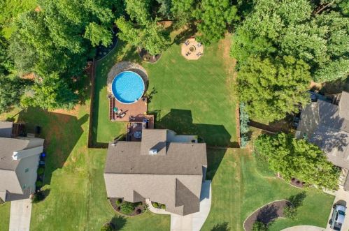 494 Katherine Dr, Jefferson, GA 30549-2107