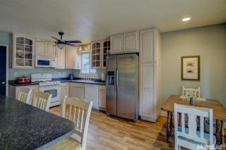 9221 Castlemont Cir, Citrus Heights, CA 95662-5317