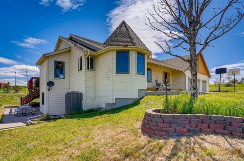 1933 Pawnee Pkwy, Elizabeth, CO 80107-8443