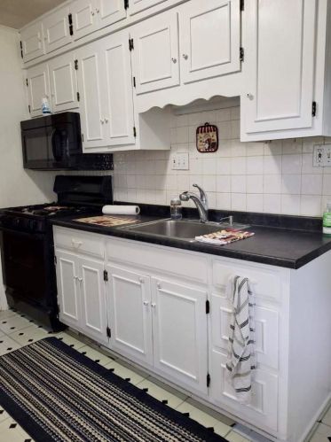 429 Jessie St, Joliet, IL 60433-2149