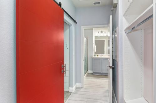7417 Netherbury Ct, Elk Grove CA  95757-5147 exterior