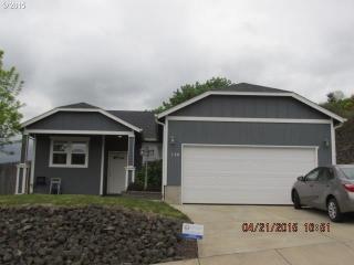 196 Grayson St, Roseburg, OR 97471-4992