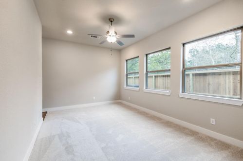 999 Briac Ln, Conroe TX  77301-4109 exterior