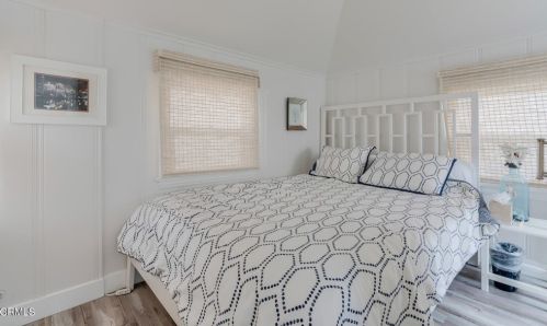 3534 Ocean Dr, Oxnard CA  93035-4345 exterior