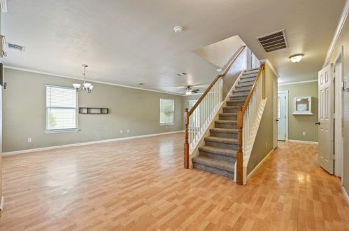 5801 Mcnaughton, Uhland TX  78640-9258 exterior