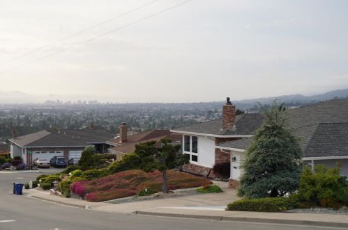1924 Marineview Dr, San Leandro CA 94577-5315 exterior