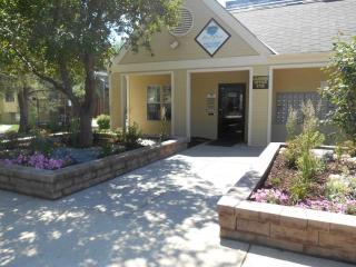 2736 Raintree Dr, Fort Collins CO  80526-2462 exterior
