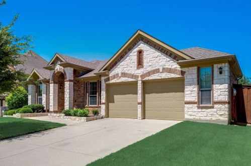 3734 Rock House Rd, Garland, TX 75048-4749