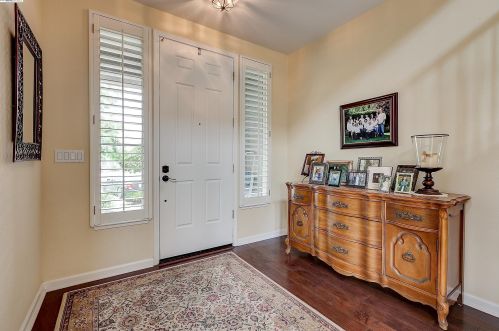 5557 Crestridge Ter, Pleasanton, CA 94568-8844