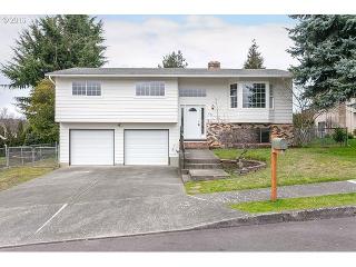 625 Hale Pl, Damascus, OR 97080