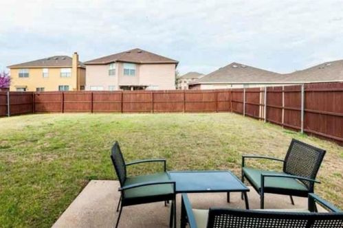 8625 Star Thistle Dr, Fort Worth TX  76179-4388 exterior