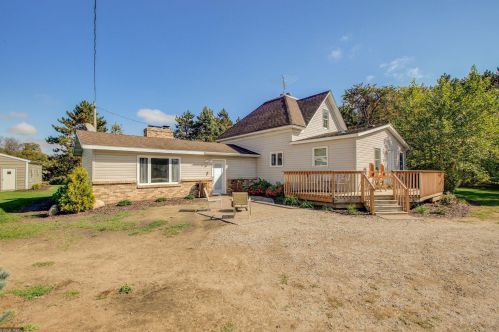32128 160th St, Princeton, MN 55371-8402