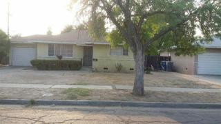 3873 Crystal Ave, Fresno, CA 93705-2404