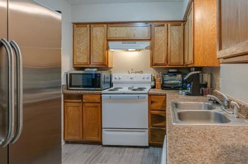 7721 Westcliff St, North Richland Hills TX 76179-4633 exterior