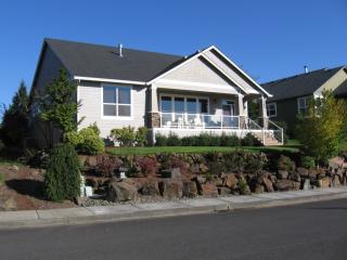 150 Eli Avery Ave, Kalama, WA 98625-9556