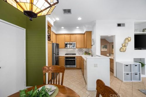8481 Durango Way, Anaheim CA  92808-2345 exterior