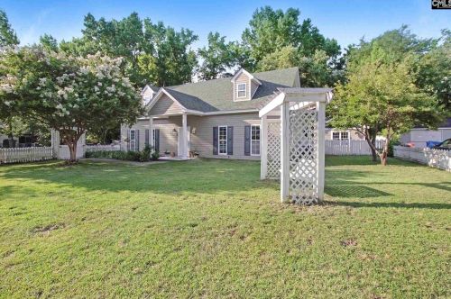 117 Ivyfield Rd, Cayce-West Columbia, SC 29170-1213