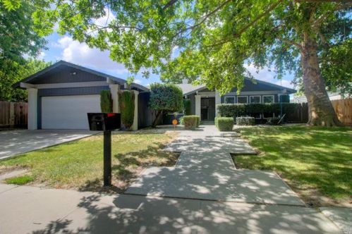 2604 Zuccaro Way, Modesto, CA 95355-3953