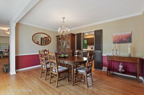 1640 Berkley Ct, Bannockburn IL 60015-2031 exterior