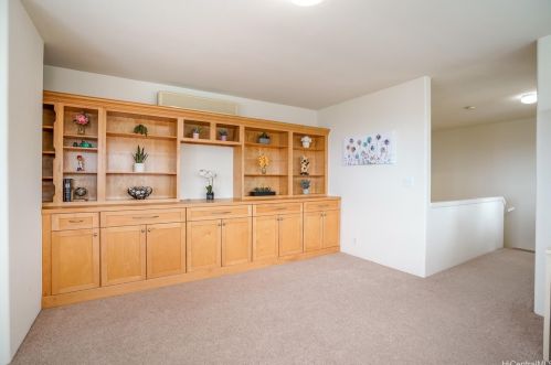 2130 Okoa St, Honolulu HI  96821-2644 exterior