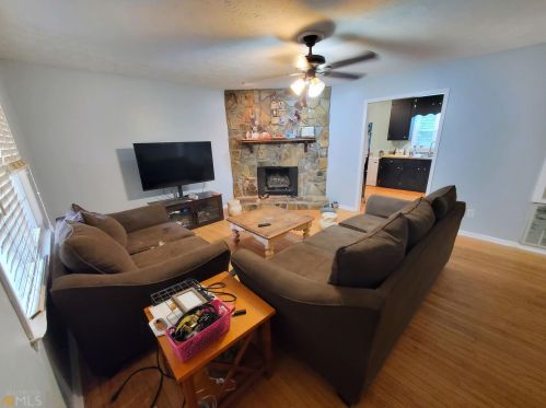 109 Granada Cir, Thomaston, GA 30286-2148