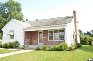 704 Penn St, Carlisle, PA 17013-2246