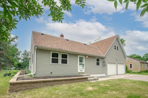 652 Berwood Ave, Saint Paul MN  55127-5103 exterior