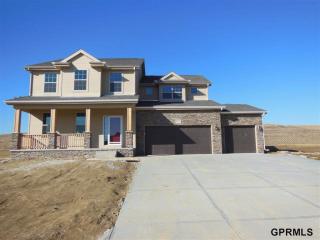 10910 172nd St, Omaha, NE 68136-4072