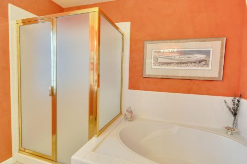 1746 Fir Dr, Los Banos CA 93635-5236 exterior