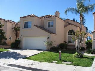 29445 Clear View Ln, Highland, CA 92346-5468