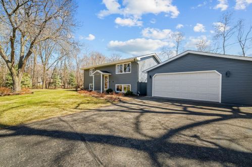 4125 Lane Ct, Minneapolis, MN 55443-1204