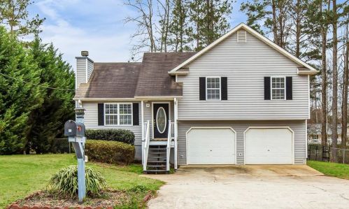 58 Grove Ln, Temple, GA 30179-2191